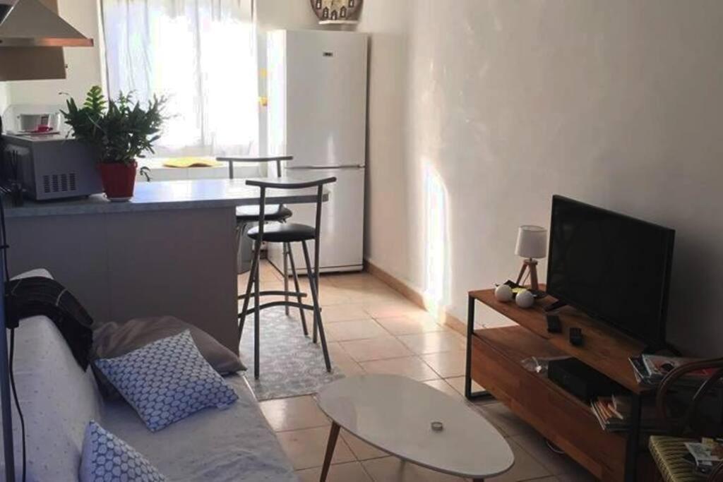 Apartament Fabienne Cote Jardins De La Fontaine Nîmes Zewnętrze zdjęcie