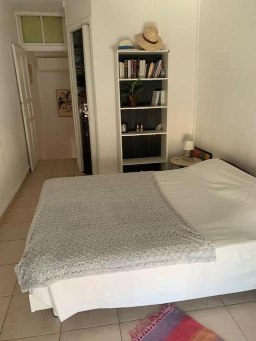 Apartament Fabienne Cote Jardins De La Fontaine Nîmes Zewnętrze zdjęcie